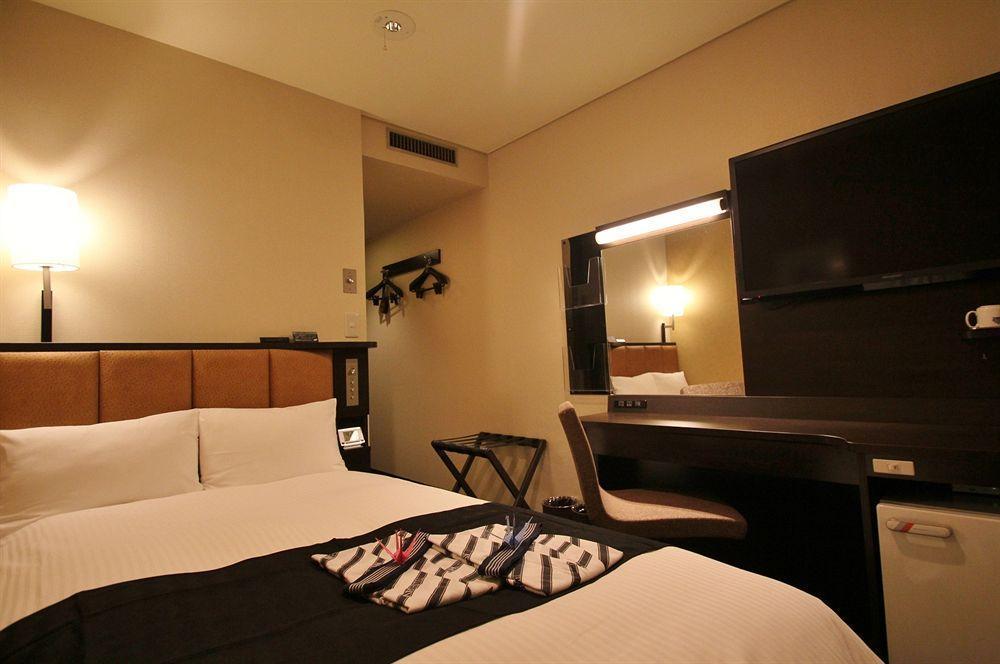 Hiroshima Ekimae Green Hotel Exterior foto